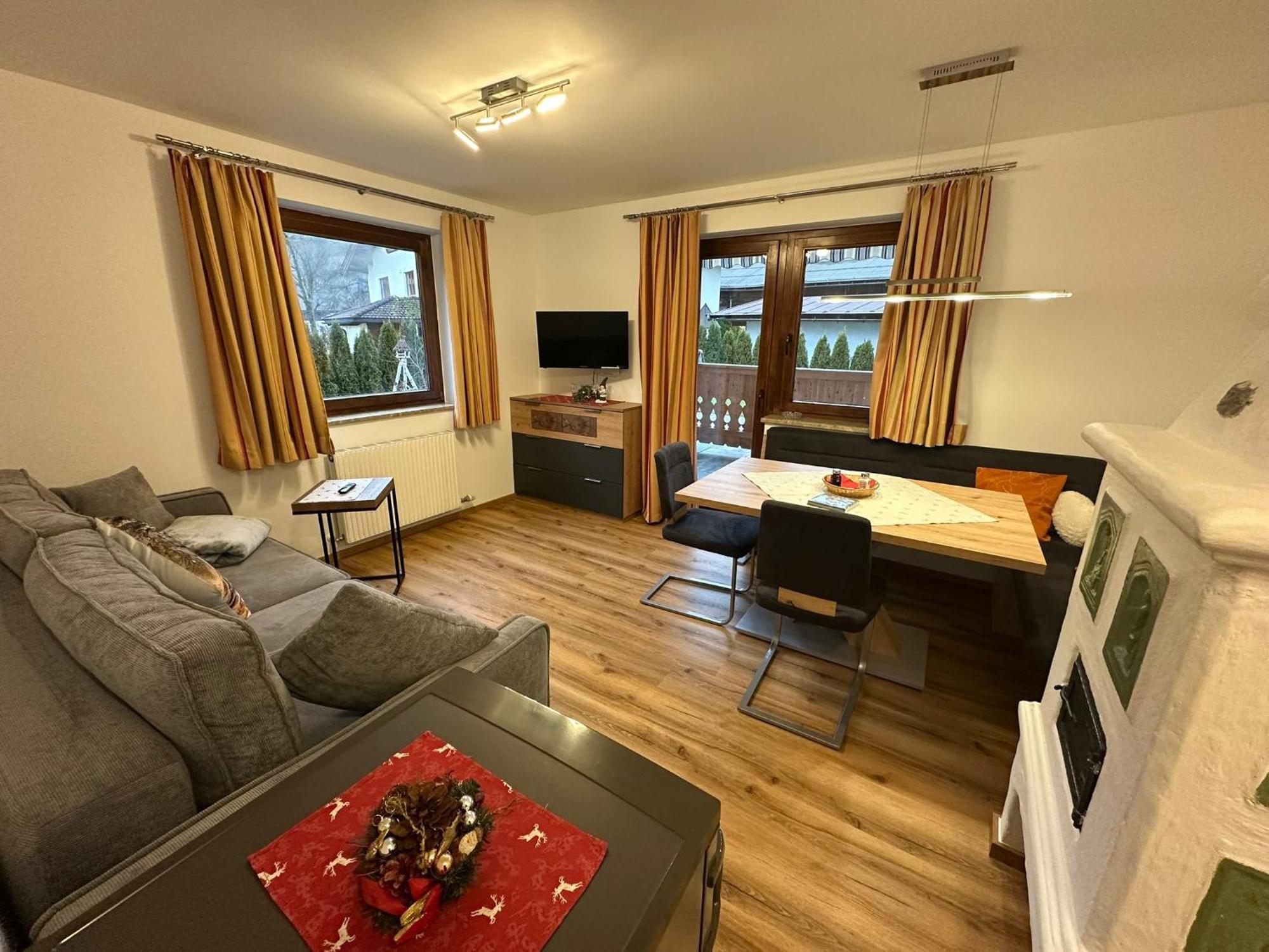 Appartementhaus Hüttenberger Apartamento *